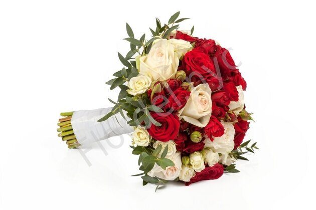 Deluxe package - Red bridal bouquet