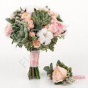 Cotton and sucullent bridal bouquet