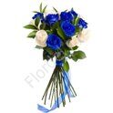 Blue and white roses bouquet